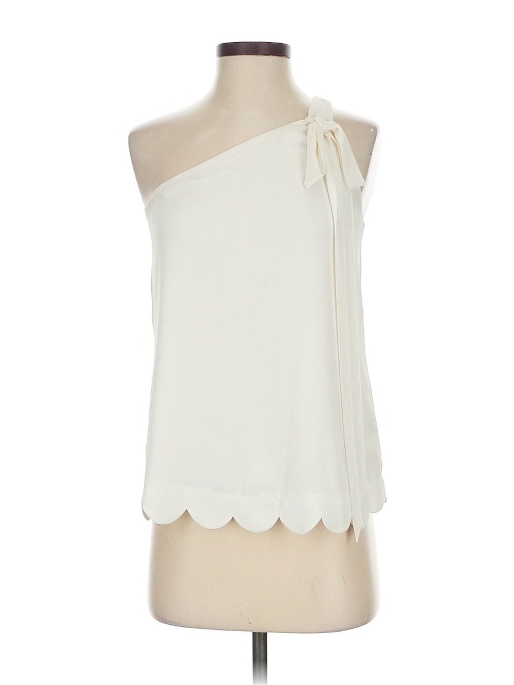 Express One-Shoulder Cream Scallop Hem Camisole with Side Bow
